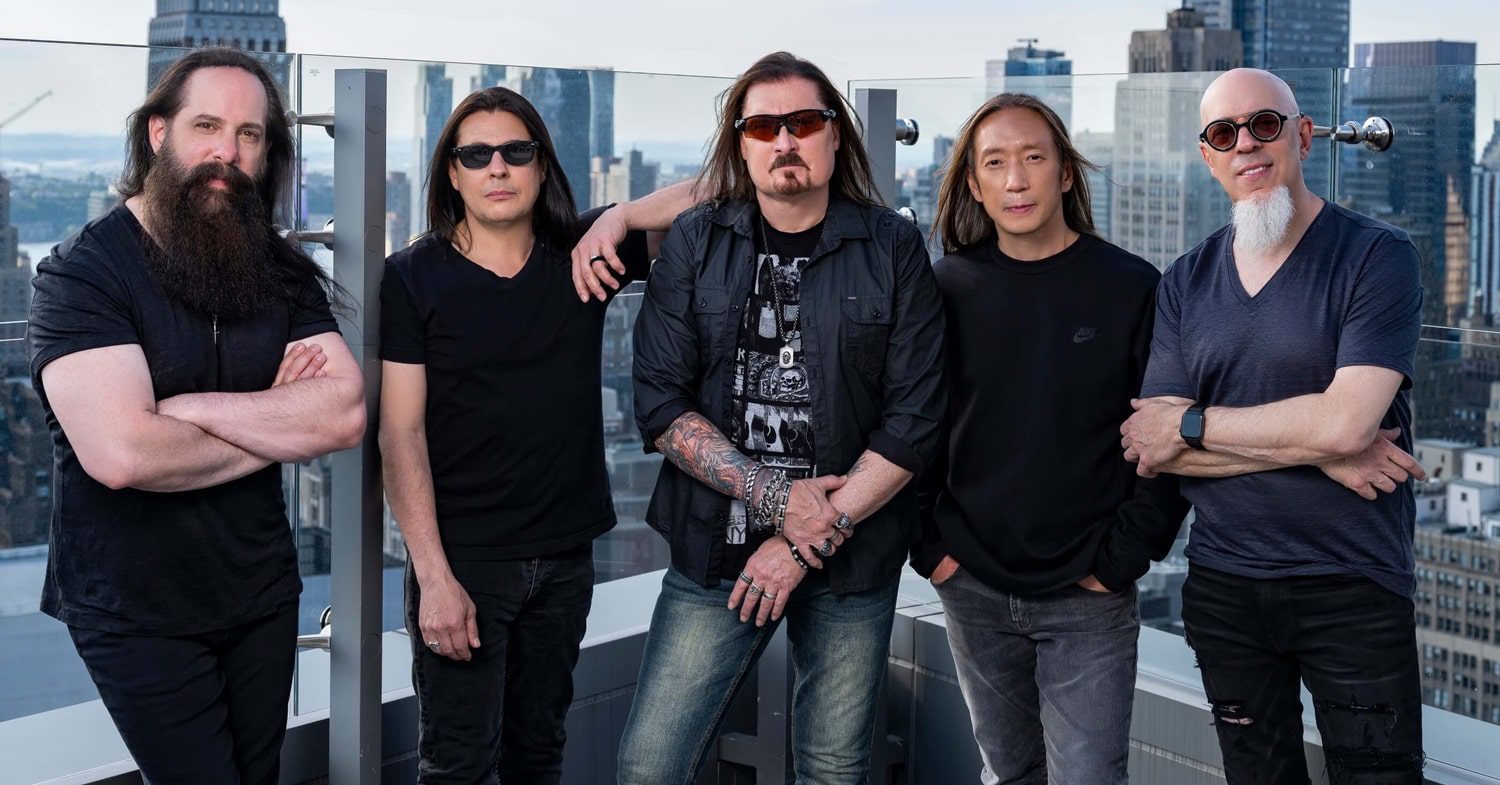 Dream Theater lança o álbum A View from the Top of the World